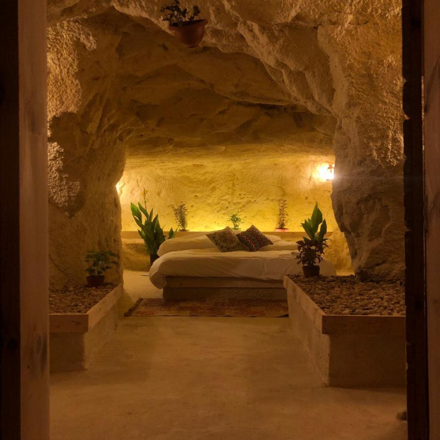 7 Caves Hotel Al Jayah Экстерьер фото